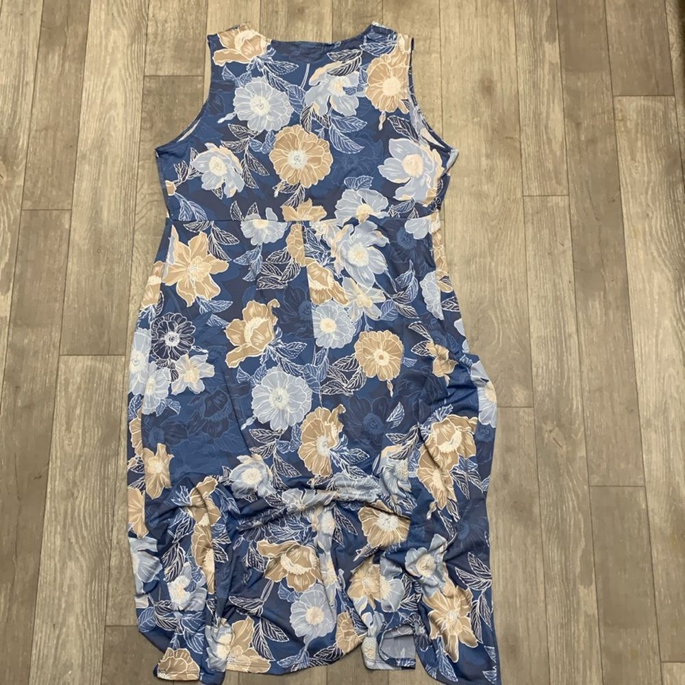 Womens NWT Ruby RD. Must‎ Have lll Floral Sleeveless V-Neck Dress - Picture 2 of 7